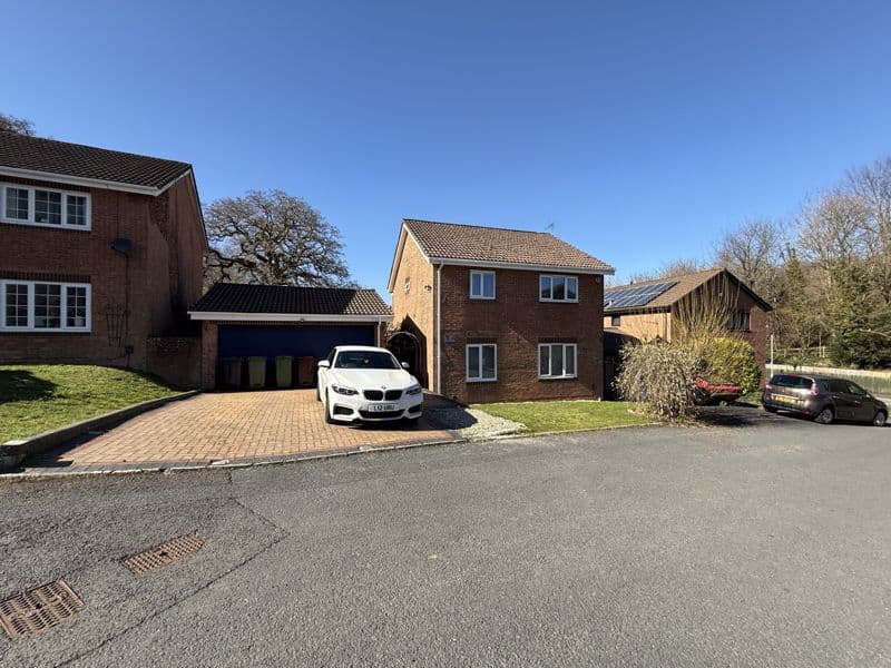 Harlech Close, Hartley Vale , Plymouth, Devon, PL3 5SL