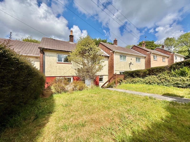 Frontfield Crescent, Loosleigh, Plymouth, Devon, PL6 6SA