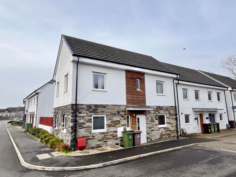 Plymview Close, Efford, Plymouth, Devon, PL3 6AL