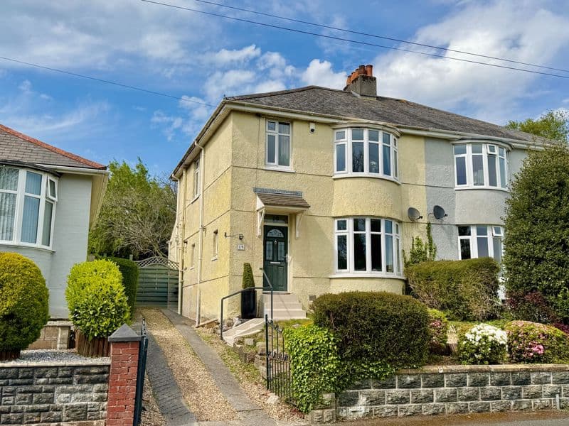 Meadow View Road, Plympton, Plymouth, Devon, PL7 4JT