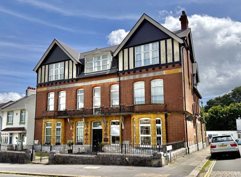 Milehouse Road, Milehouse, Plymouth, Devon, PL3 4AF