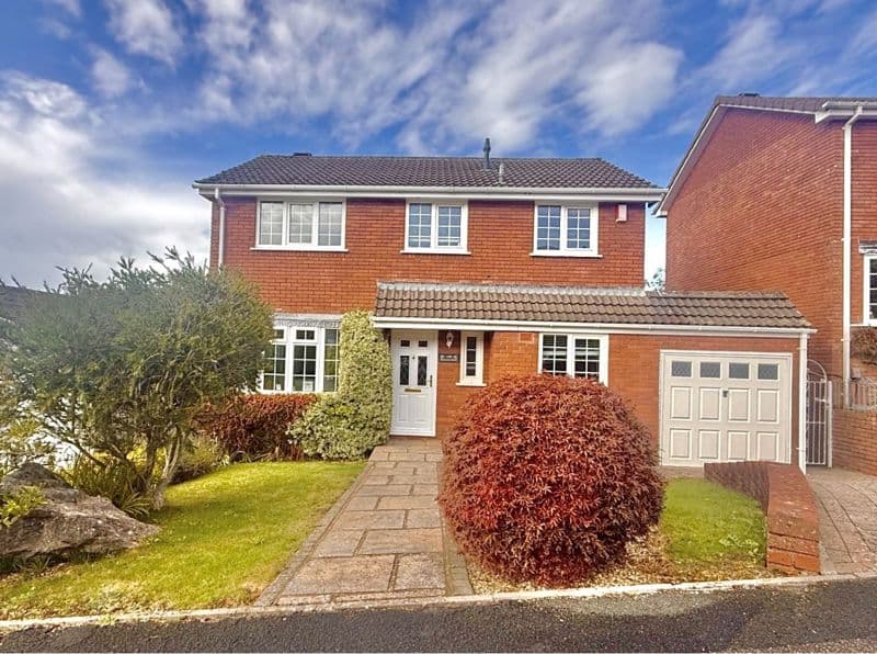 Dunraven Drive, Derriford, Plymouth, Devon, PL6 6AT