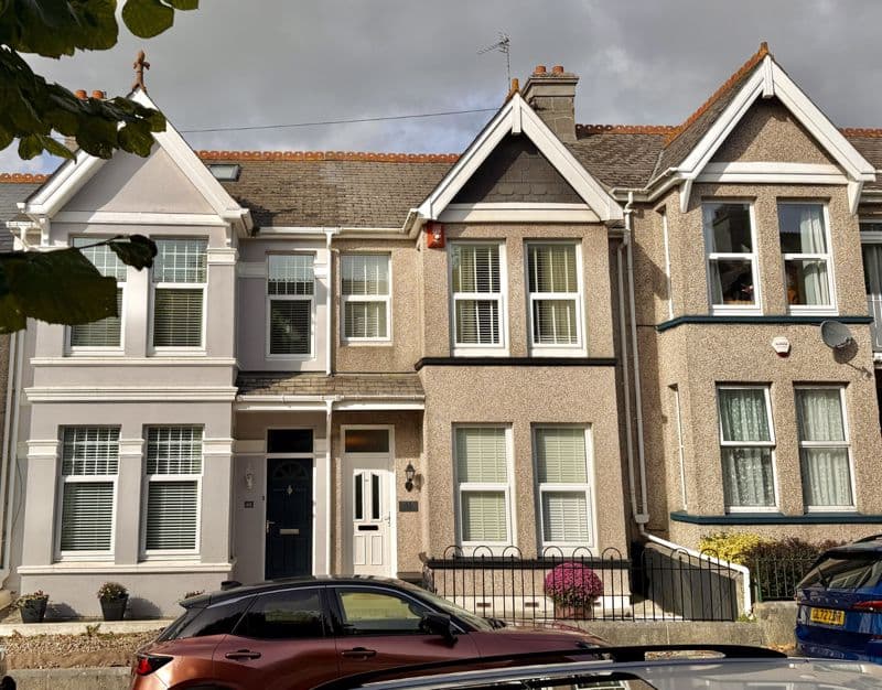 Quarry Park Road, Peverell, Plymouth, Devon, PL3 4LW