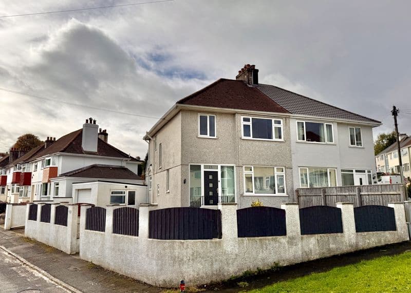 Maitland Drive, Hartley Vale, Plymouth, Devon, PL3 5RU