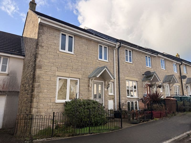 Lady Fern Road, Roborough, Plymouth, Devon, PL6 7ET