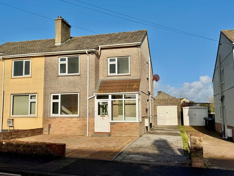 Carnock Road, Plymouth, Devon, PL2 3SG