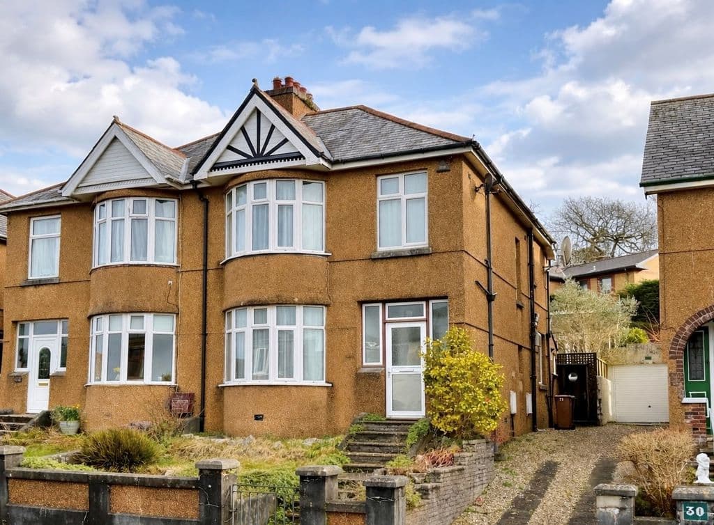 Hillsdunne Road, Peverell , Plymouth, Devon, PL3 4PU