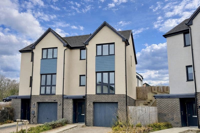 Silver Hill Close, Crownhill, Plymouth, Devon, PL6 5FZ