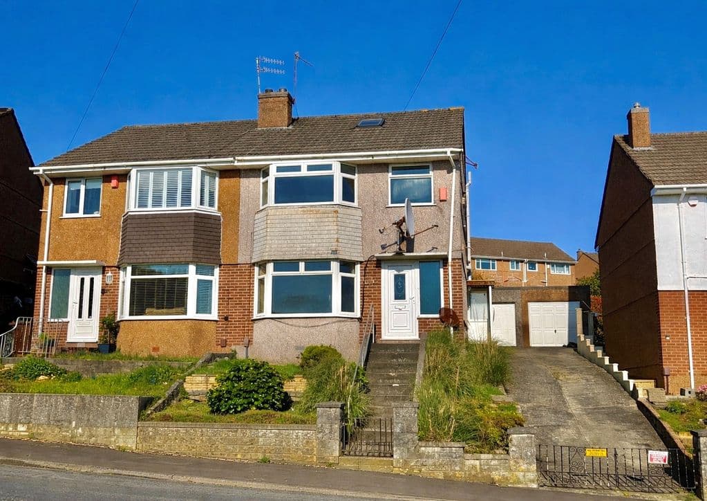 Elm Crescent, Plymouth, Devon, PL3 5AF