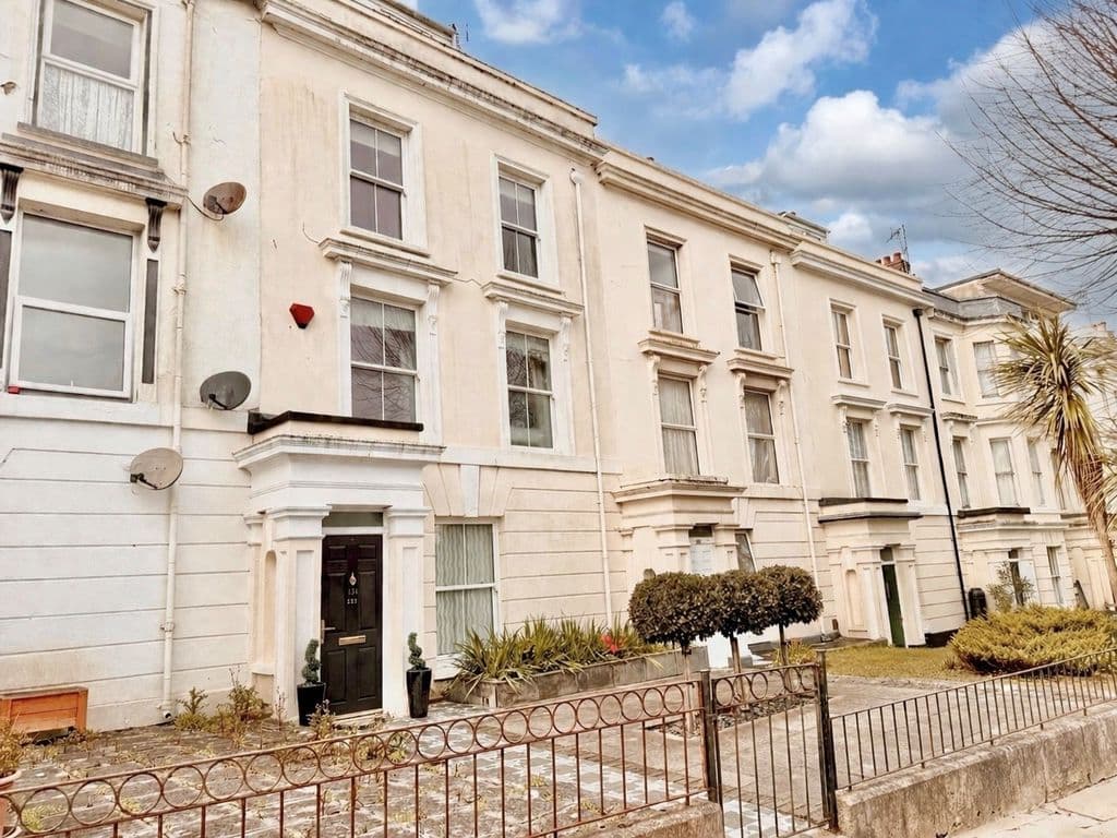 Devonport Road, Stoke , Plymouth, Devon, PL1 5RF