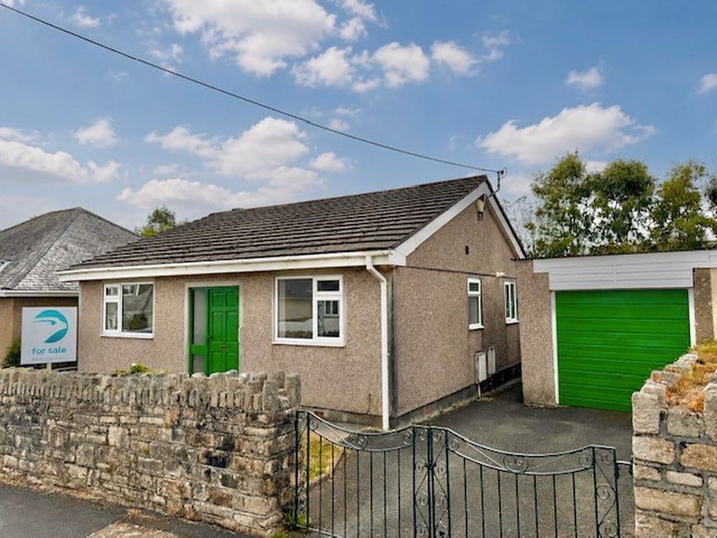 Westwood Avenue, Glenholt , Plymouth, Devon, PL6 7HS