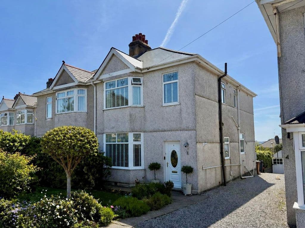 North Down Road, Beacon Park , Plymouth, Devon, PL2 3HH