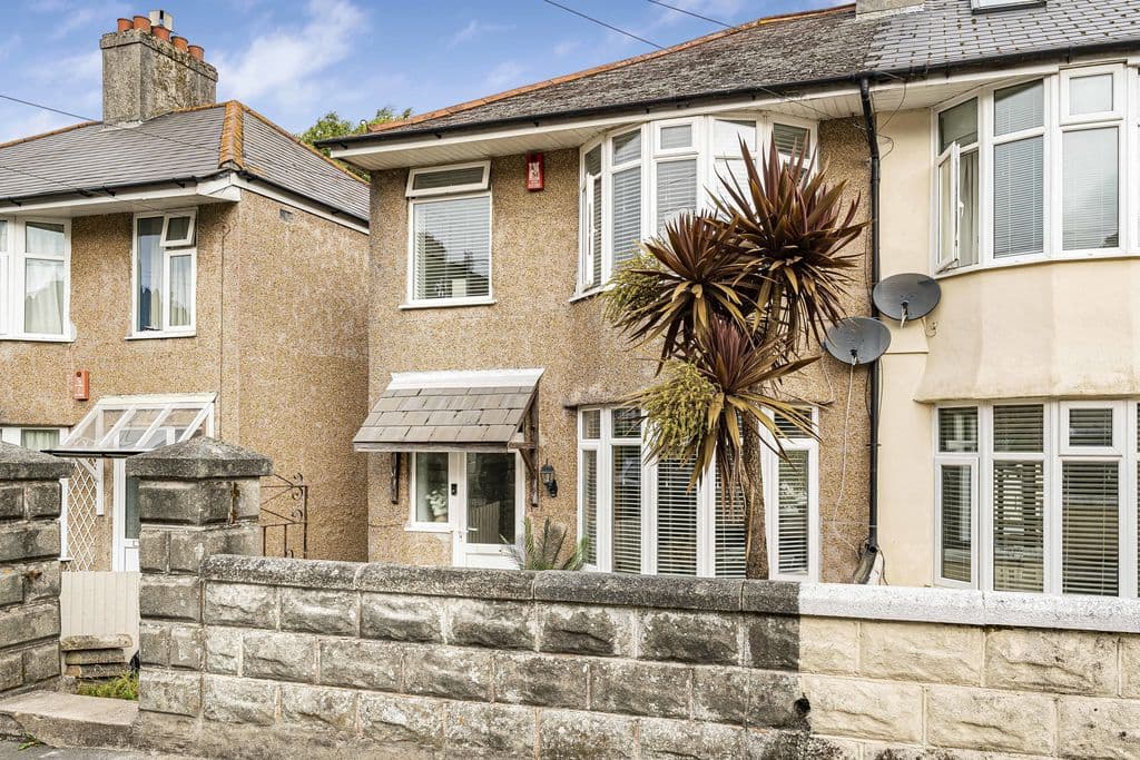 Dovedale Road, Beacon Park, Plymouth, Devon, PL2 2RR
