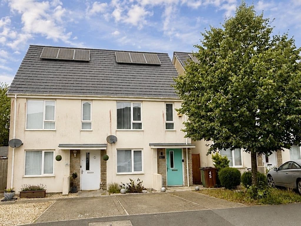 Yellowmead Road, Ham, Plymouth, Devon, PL2 2QE