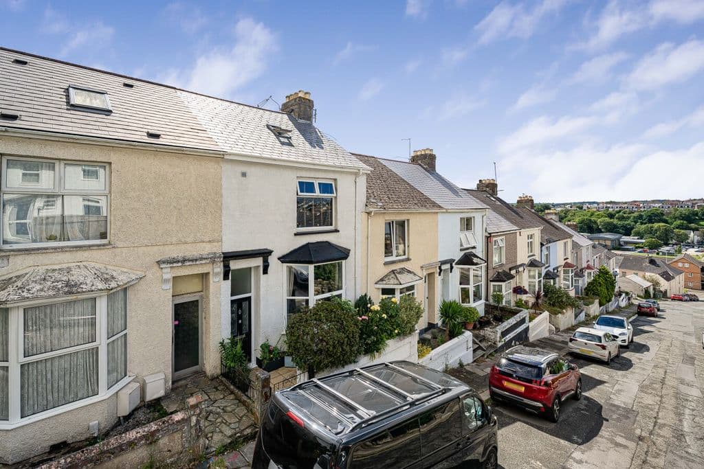 Wycliffe Road, Laira , Plymouth, Devon, PL3 6BZ
