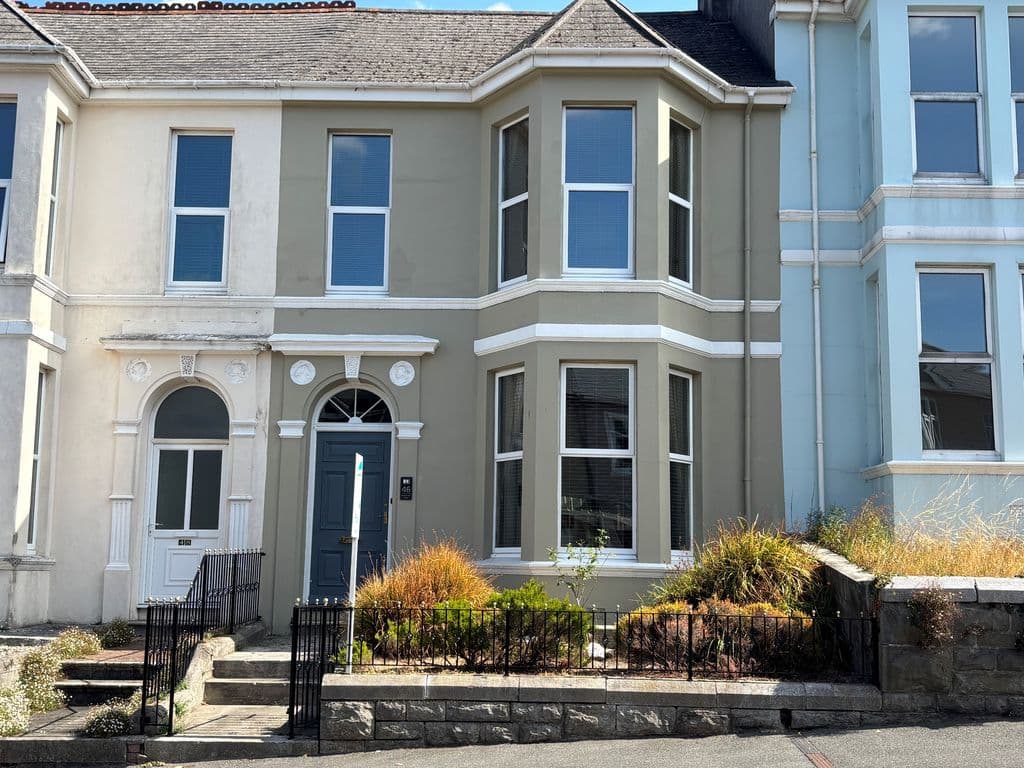 Peverell Park Road, Peverell, Plymouth, Devon, PL3 4NB