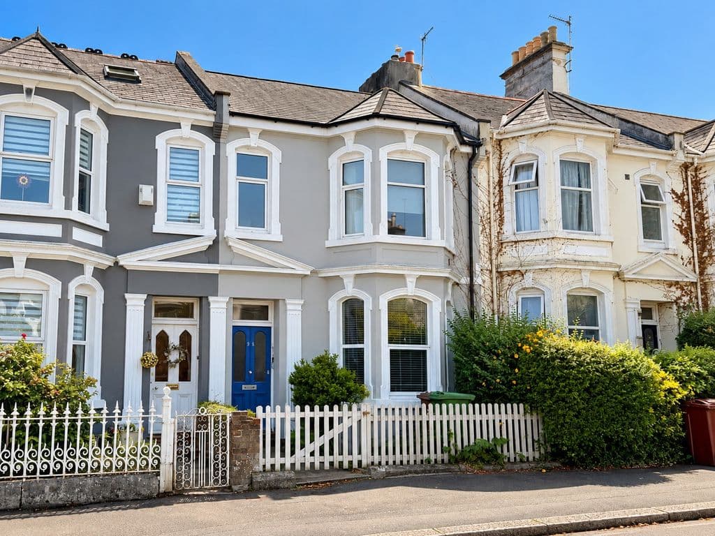 Stuart Road, Stoke, Plymouth, Devon, PL1 5LW