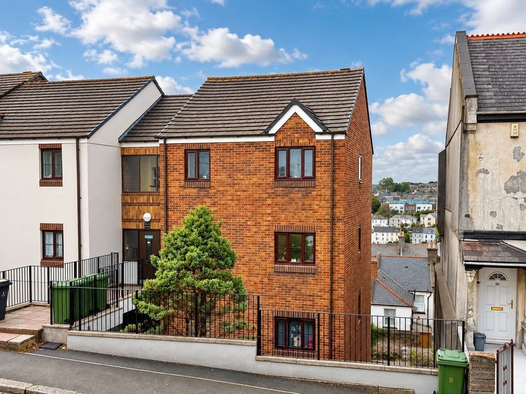 Leeside Court, Northesk Street, Stoke, Plymouth, PL2 1EZ