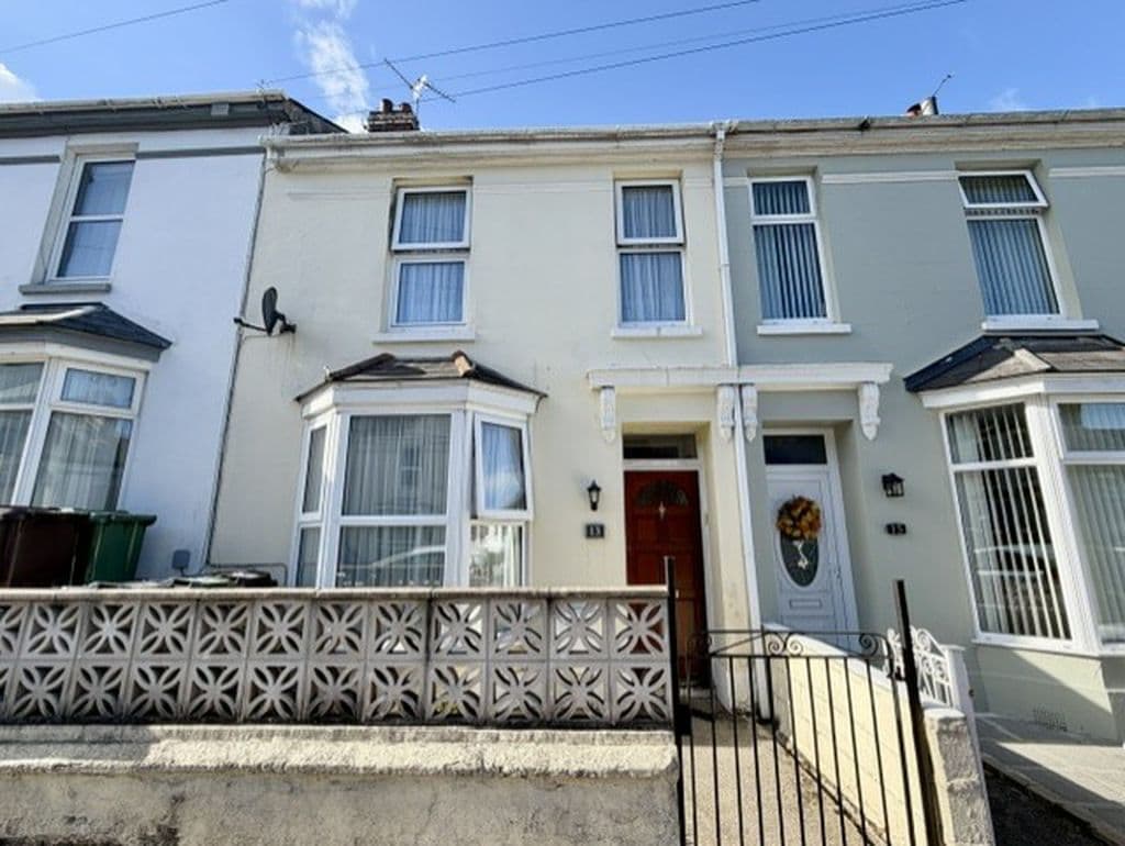 Widey View, Hartley, Plymouth, Devon, PL3 5JQ