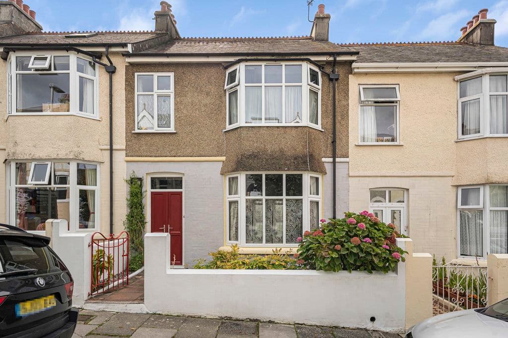Torr View Avenue, Peverell, Plymouth, Devon, PL3 4QW