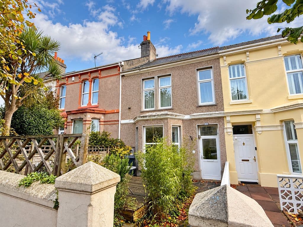 Belgrave Road, Mutley, Plymouth, Devon, PL4 7DP