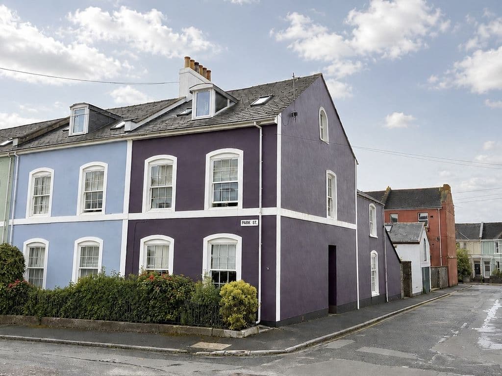 Park Street, Stoke, Plymouth, Devon, PL3 4BL